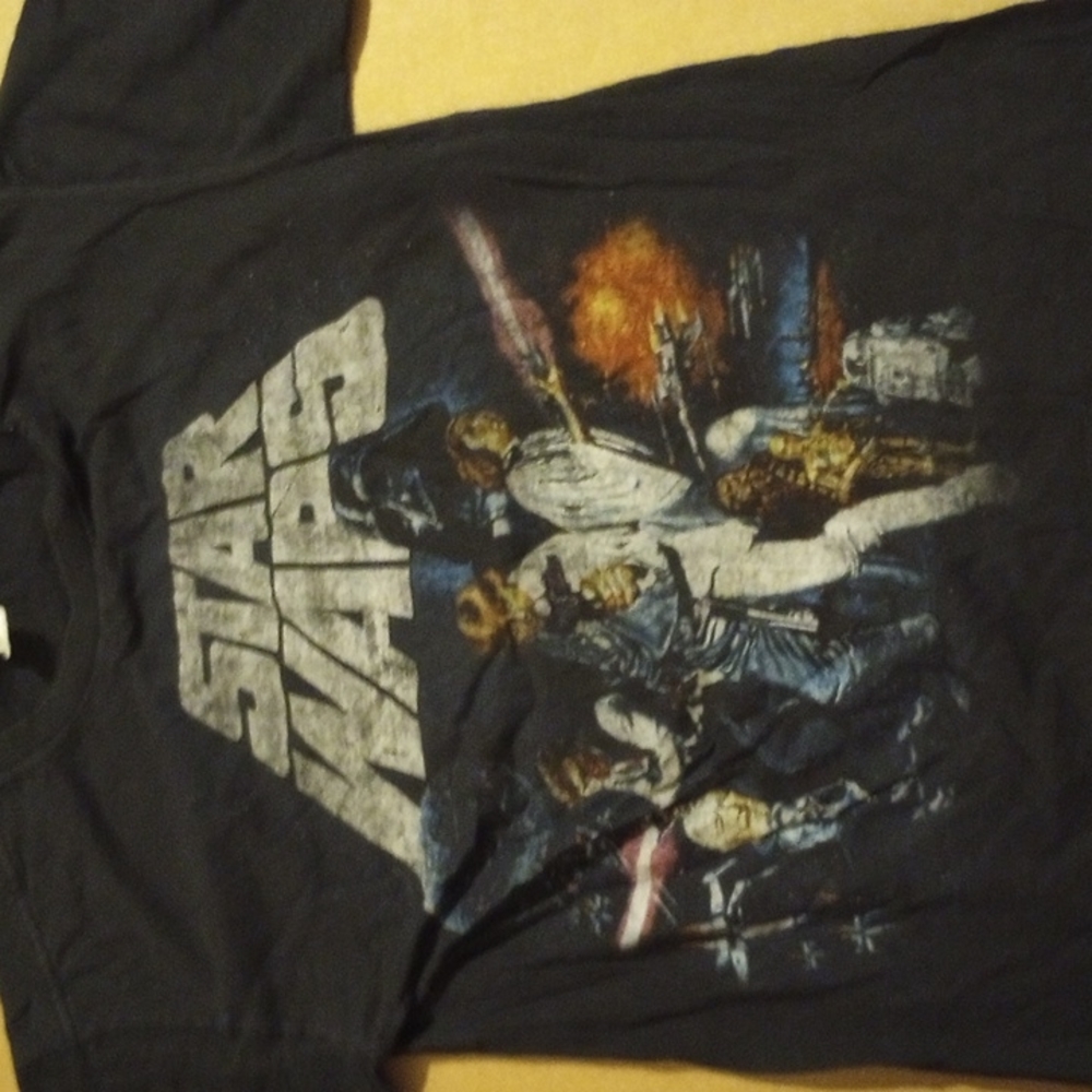 Star wars small black T-shirt